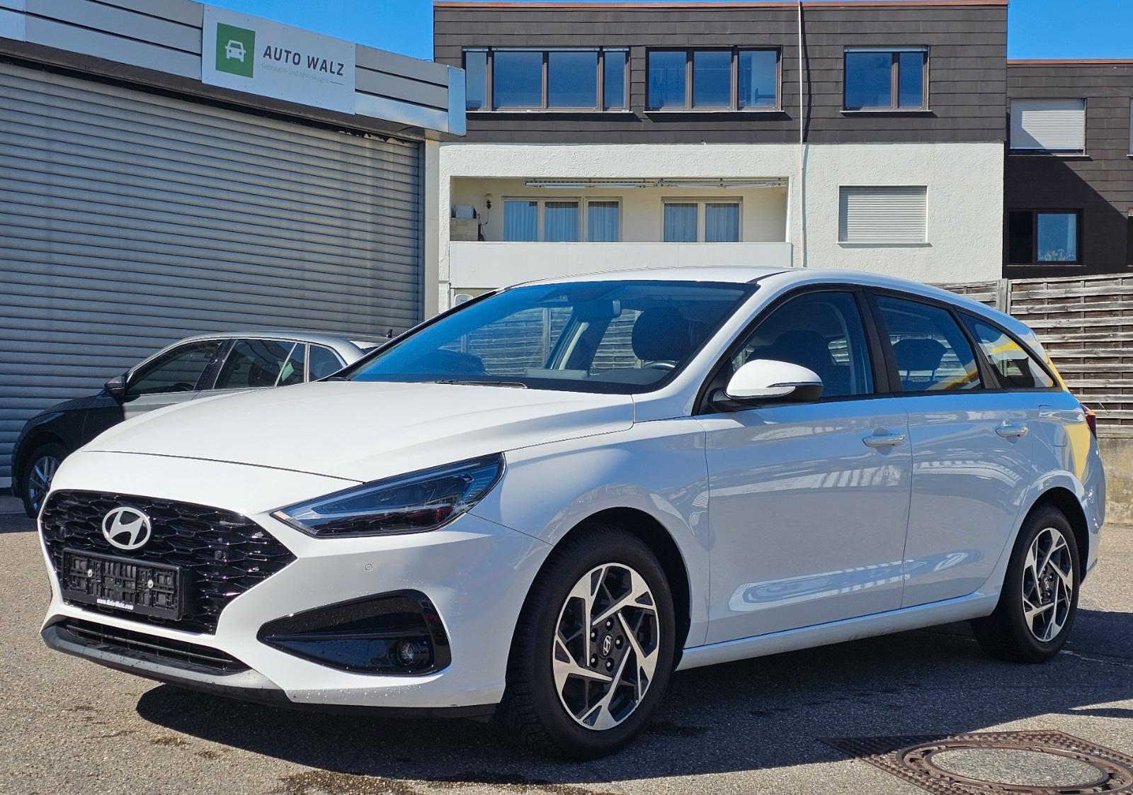 Hyundai i30 cw 1,0 T-GDI Famaly