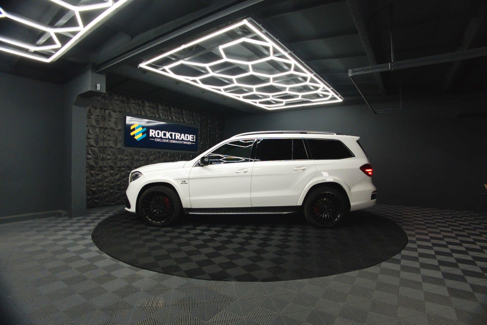 Fahrzeugabbildung Mercedes-Benz GLS / GL 63 AMG 4Matic Night-Paket *ACC*Pano*LED
