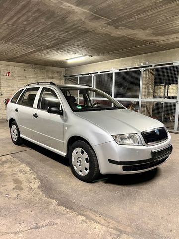 Skoda SKODA FABIA KOMBI 1,4-75PS 100000 KM KLIMA...