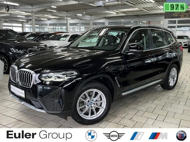 BMW X3 xDrive 30e A 18''LM Sportsitze Parkass.DAB LE