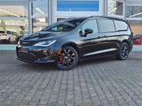 Chrysler Pacifica RED S EDITION FULL FULL 20" FELGEN ACC - Chrysler Pacifica aus 2020