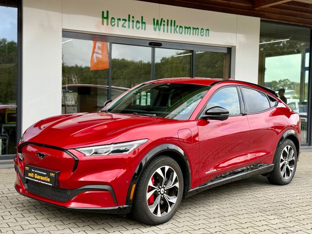 Ford Mustang Mach-E AWD Matrix Kamera