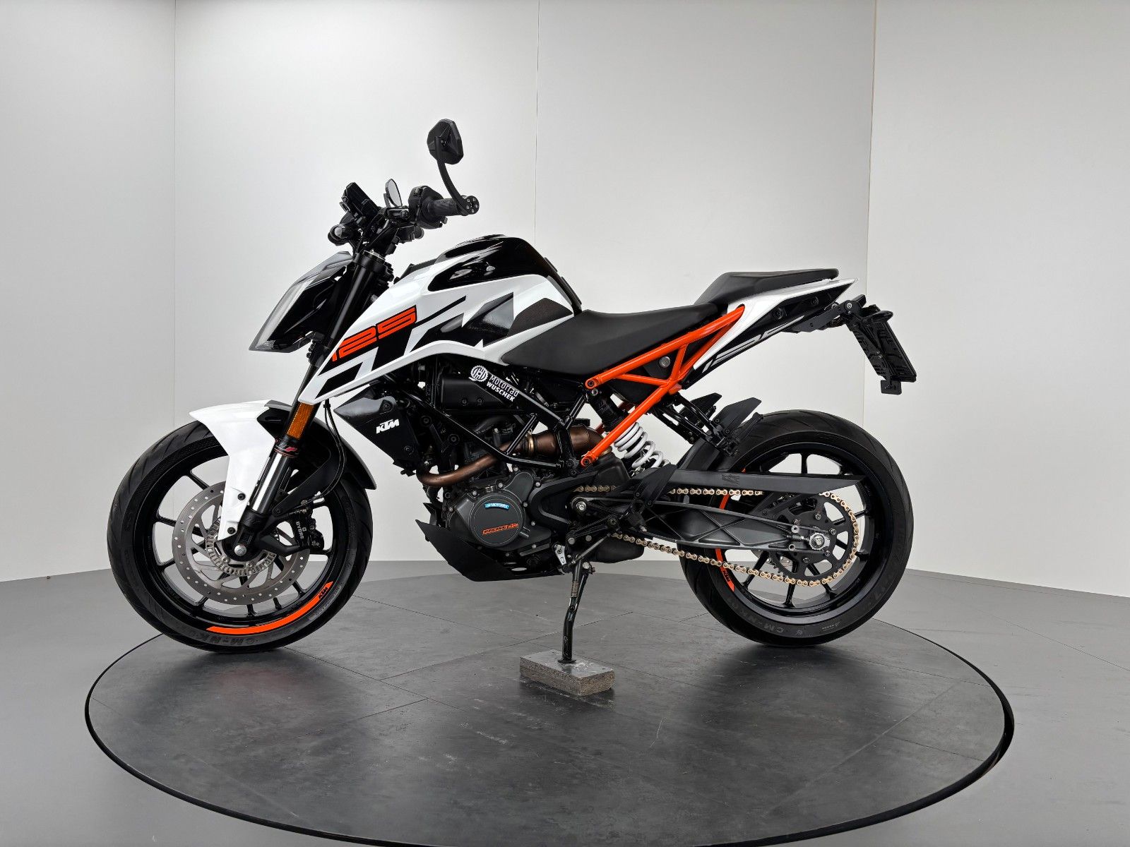 Fahrzeugabbildung KTM DUKE 125 *SERVICE NEU *KURZES HECK
