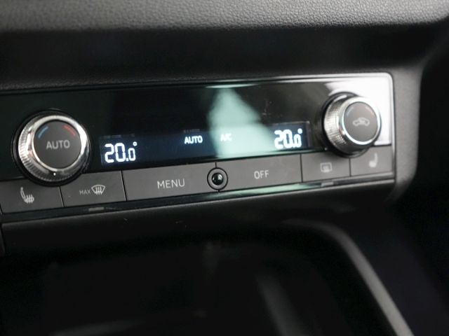 Kamiq TSI DRIVE 125+AHK+RÜCKFAHRKAMERA+SITZHEIZU