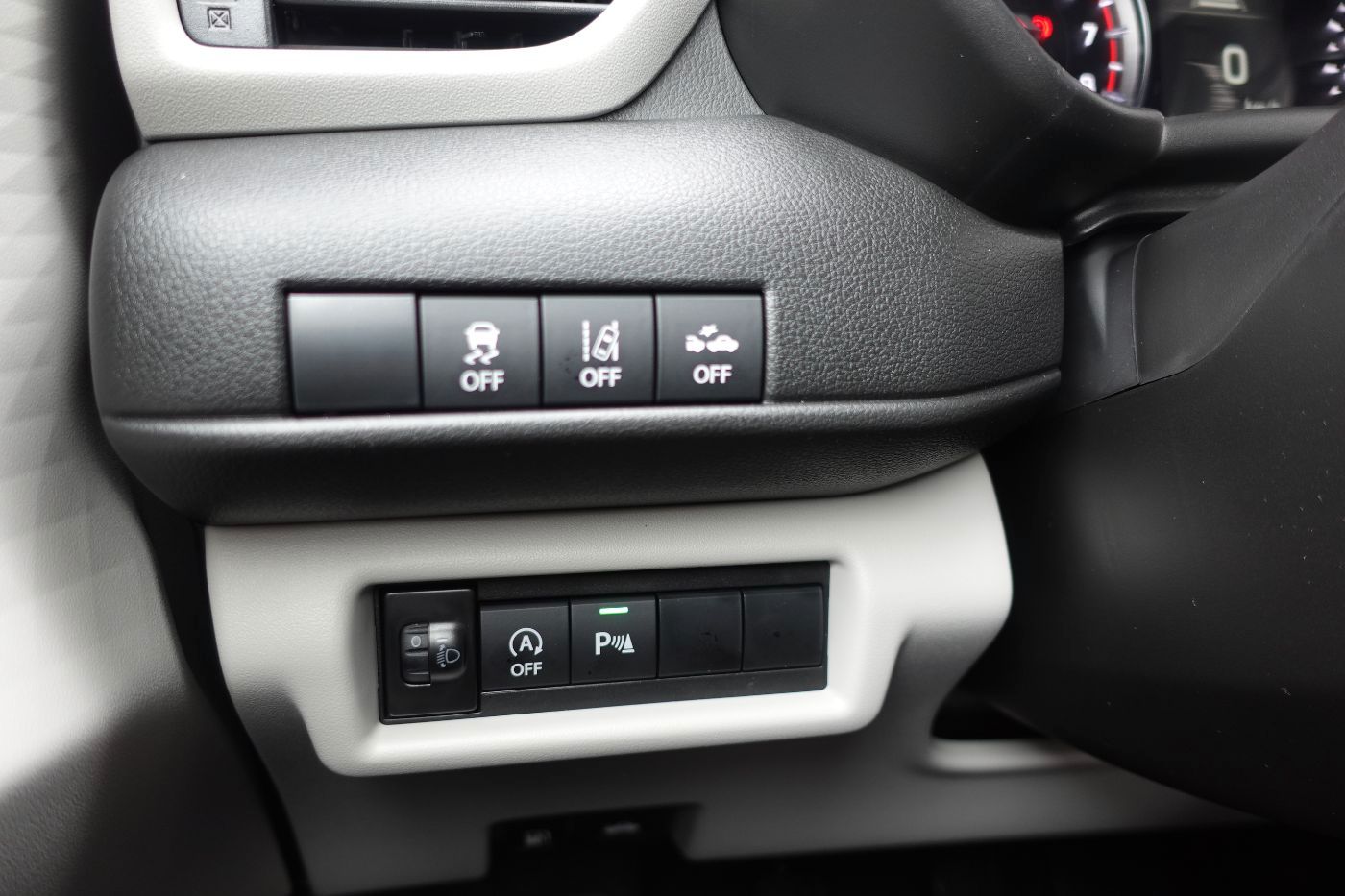 Fahrzeugabbildung Suzuki Swift 1.2 Comofrt AHK,LED,Navi,ACC,Kam.,KeyLess