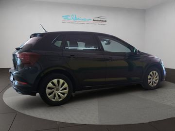 Volkswagen Polo - 6