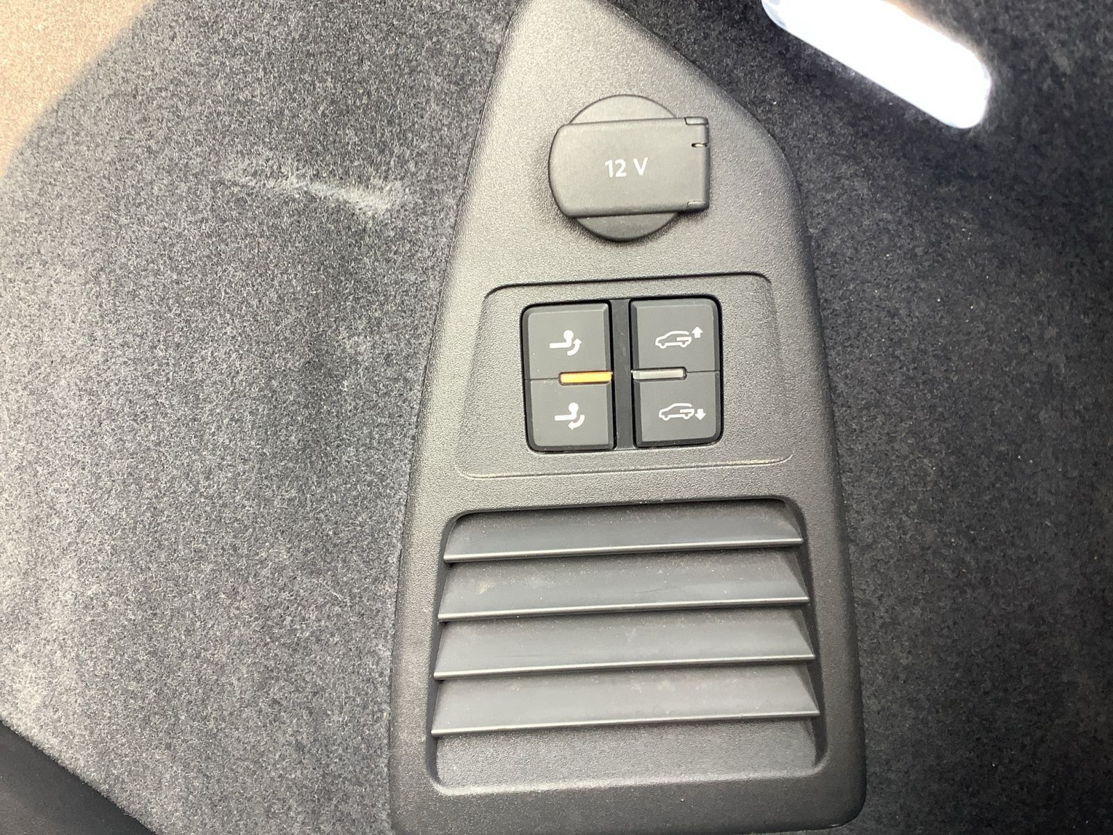 Volkswagen Touareg - Bild 17