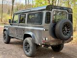 Land Rover Defender 110 TD4 Station Wagon SE SE - Land Rover Defender mit Diesel-Antrieb: Station Wagon Se