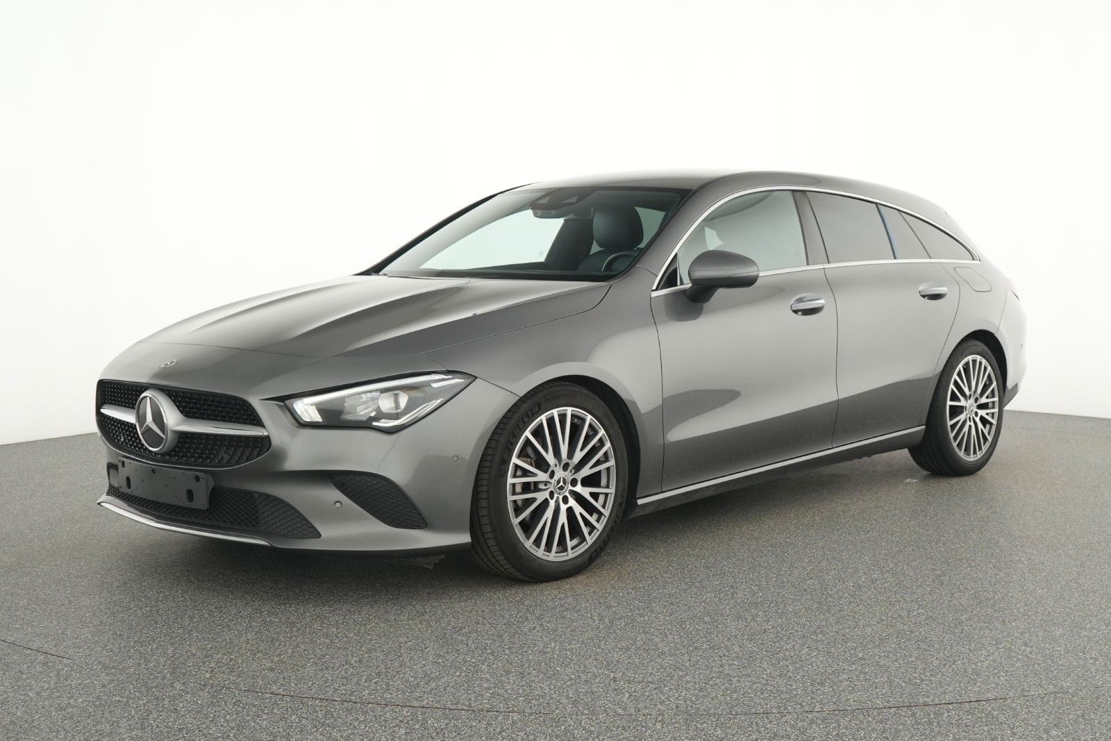 MERCEDES-BENZ CLA 180 SB/LED/KAMERA/MBUX/AMBIENTE/KYLESGO/