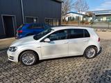 Volkswagen Golf7 2.0 TDI CUP BlueMotionTüv 4/28 Sonderlack - Volkswagen Golf Limousine Cup mit Diesel-Antrieb