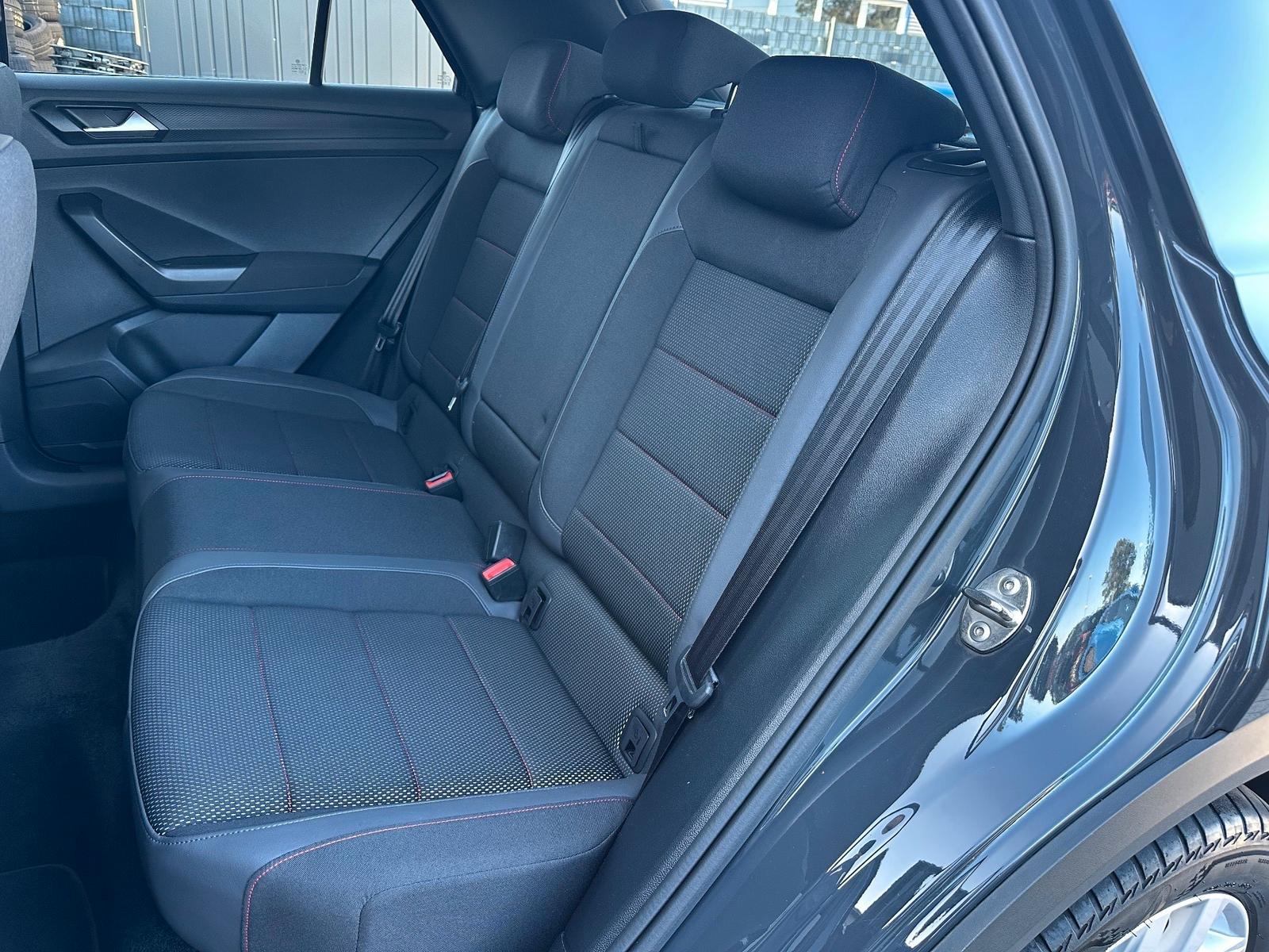 Volkswagen T-Roc 2.0 TDI DSG Sport NAV+STHZG+KAM+SHZ+PDC, миниатюра 11