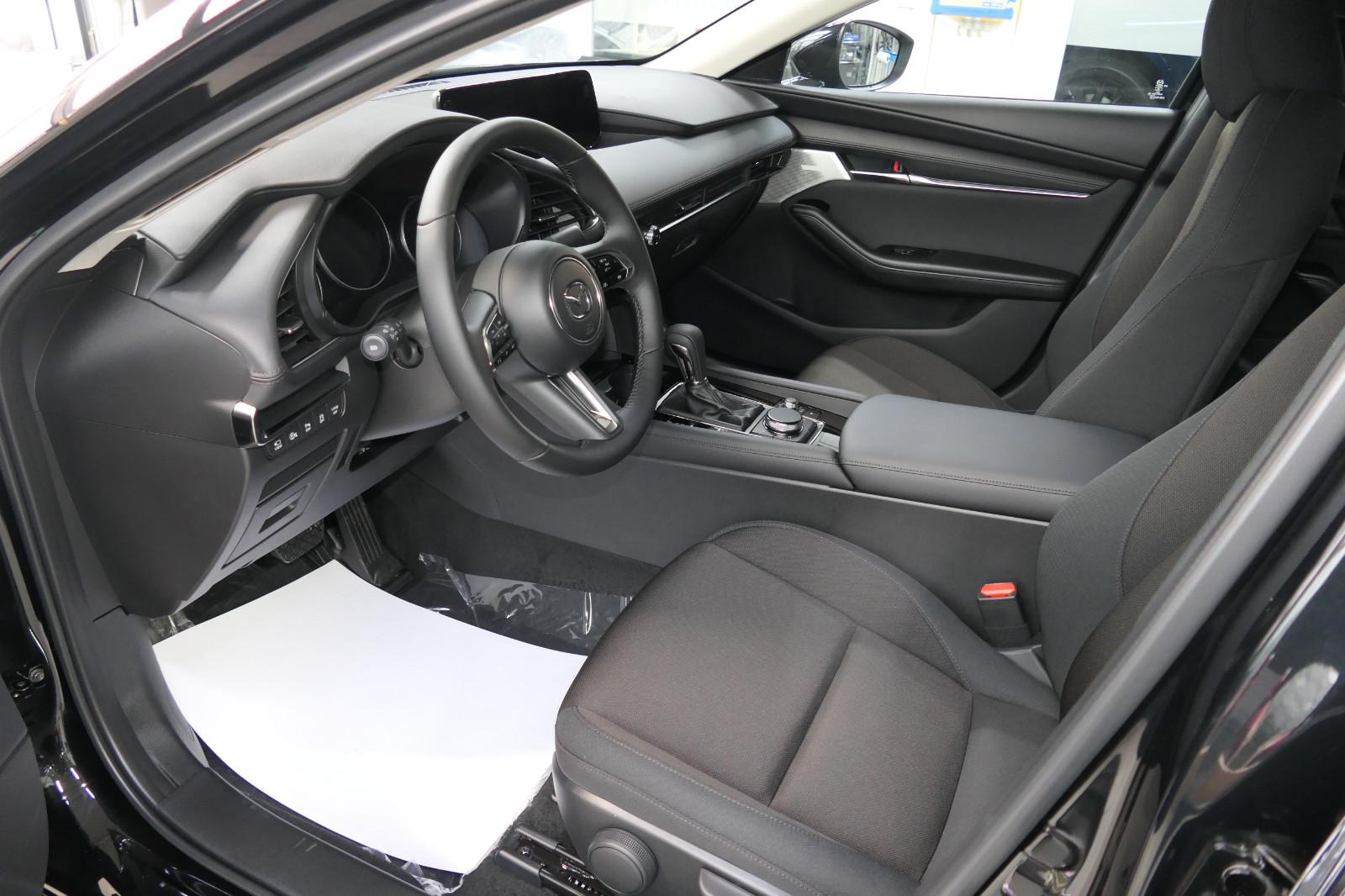 Mazda 3 e-SKYACTIV Exclusive Fastback >>2027<<