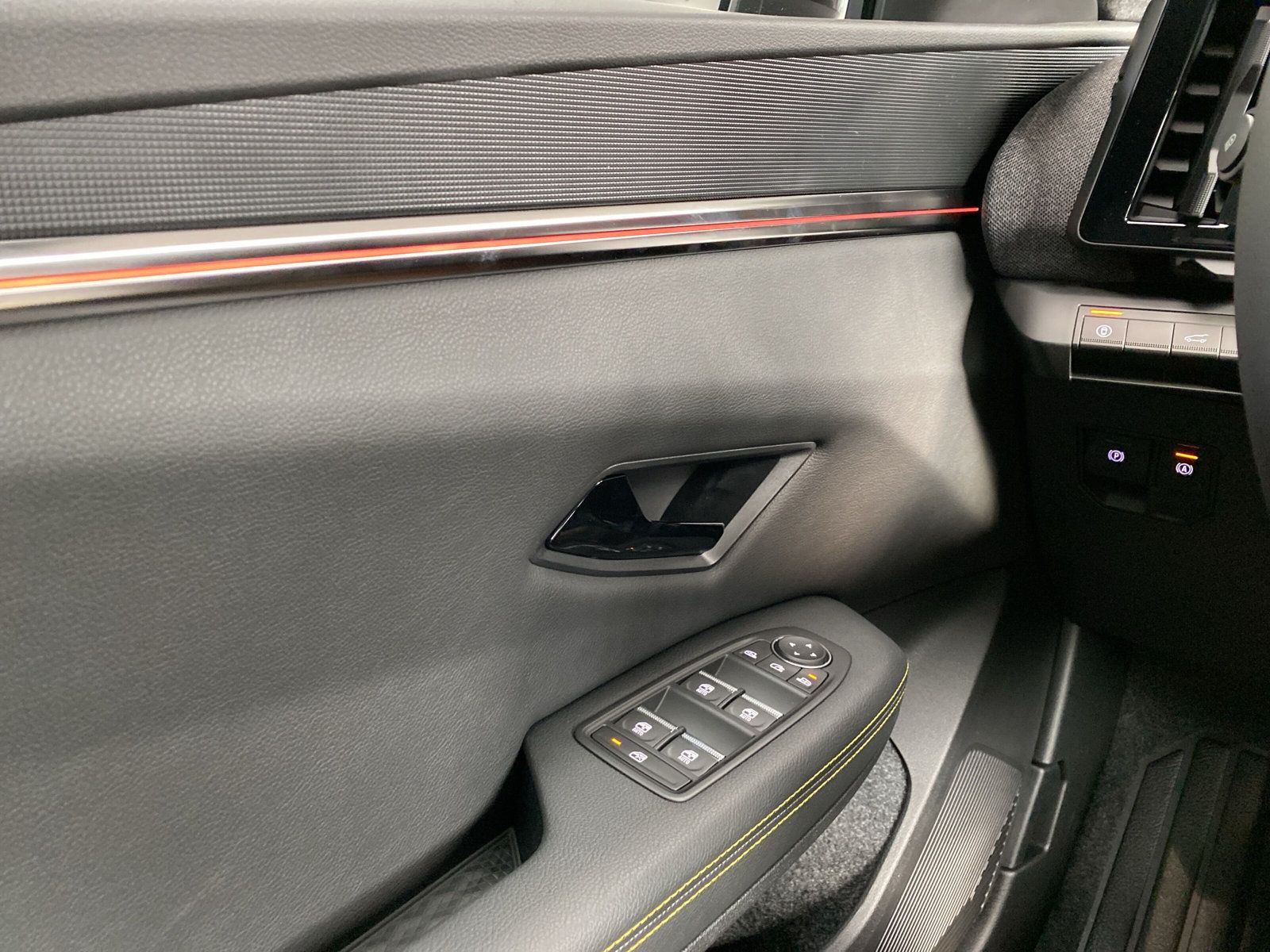 Renault Scenic E-TECH - Bild 15