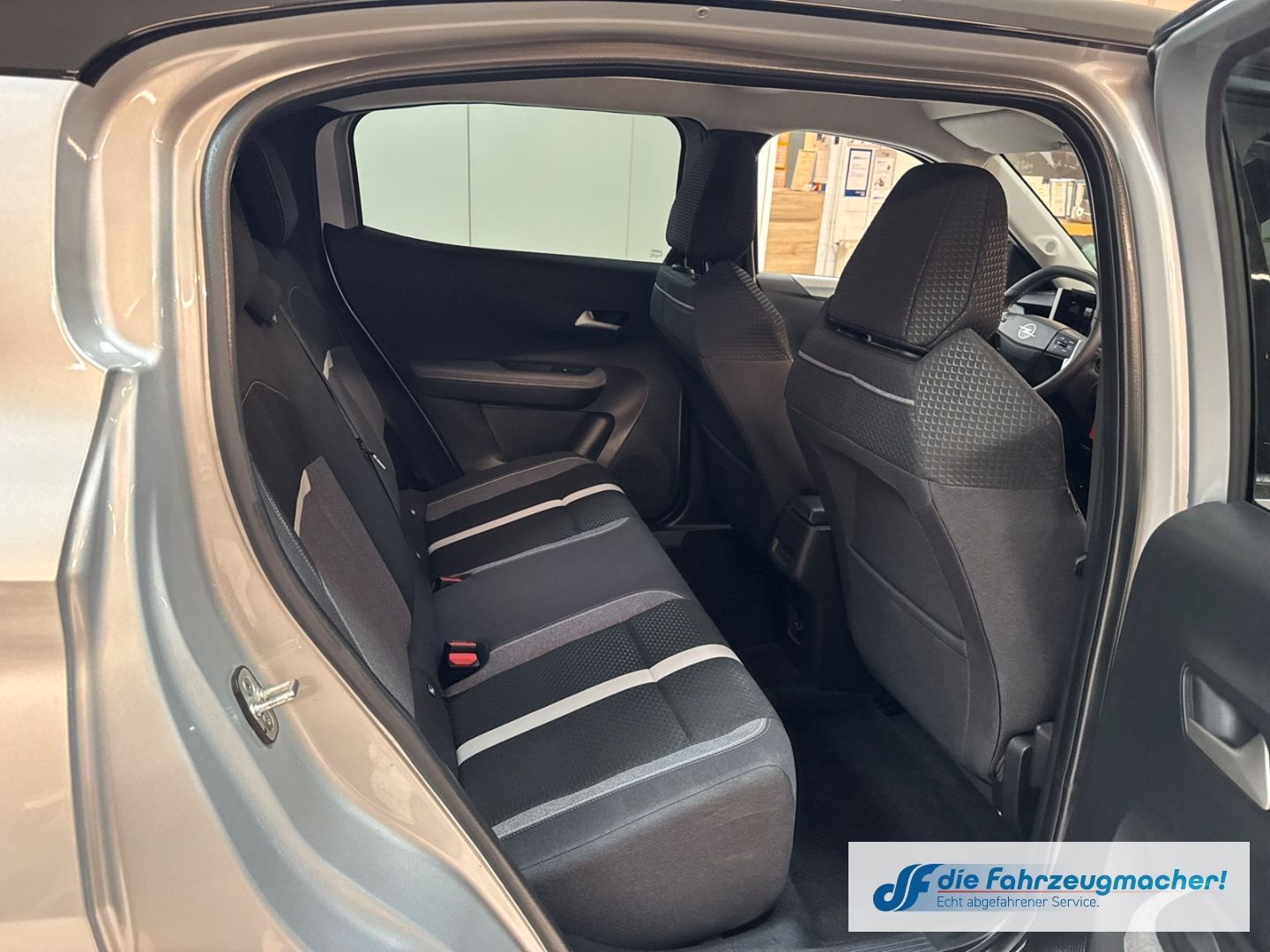 Fahrzeugabbildung Opel Frontera Electric GS 83 kW Navi Digitales Cockpi