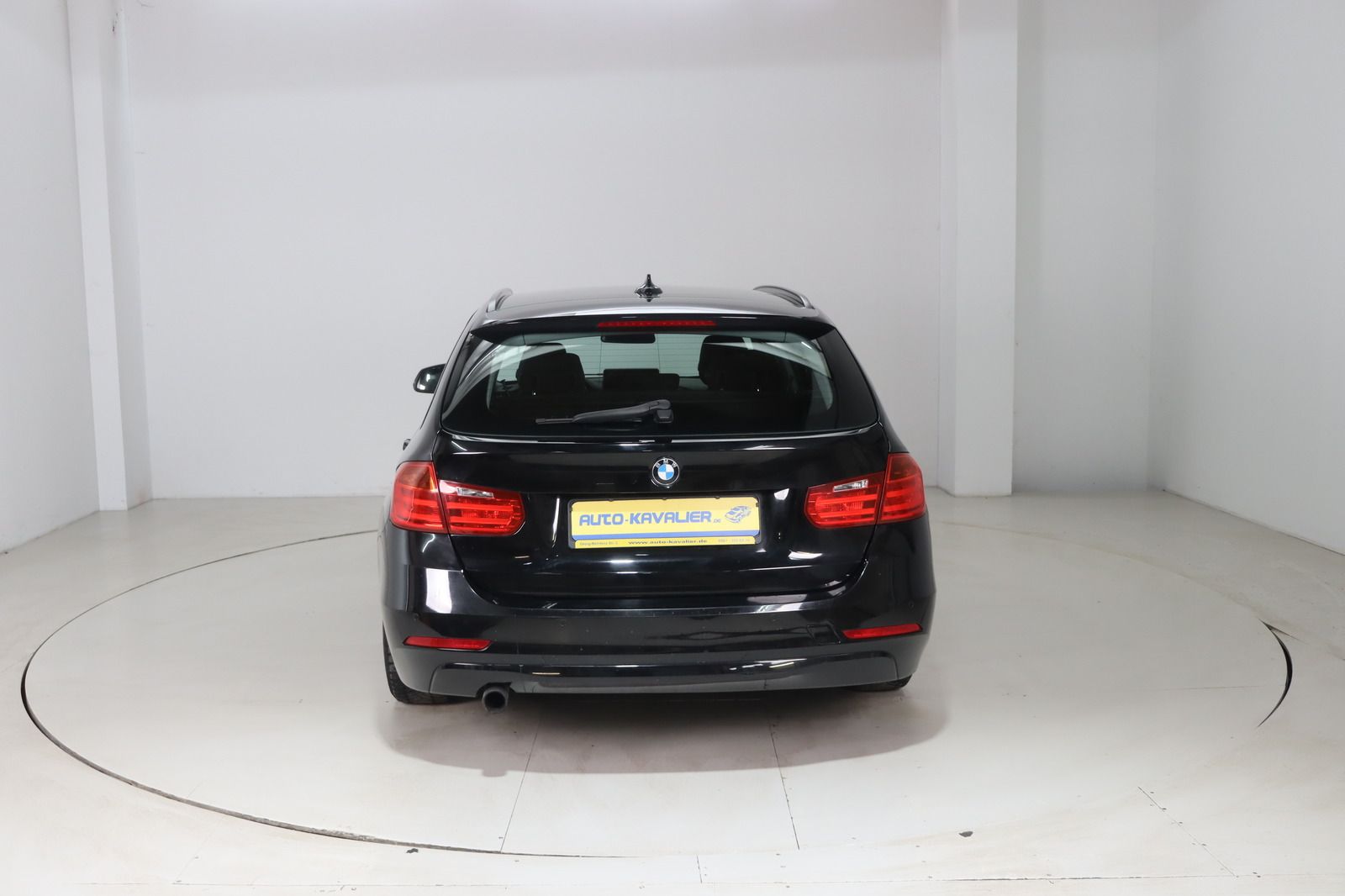 Fahrzeugabbildung BMW 316 i Touring