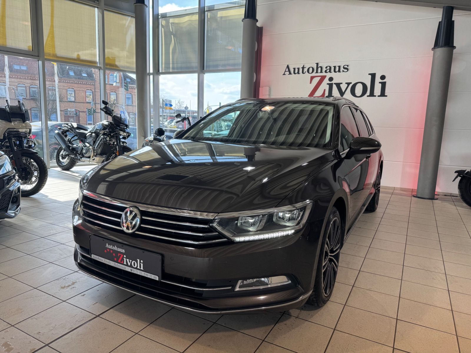 VW Passat Variant