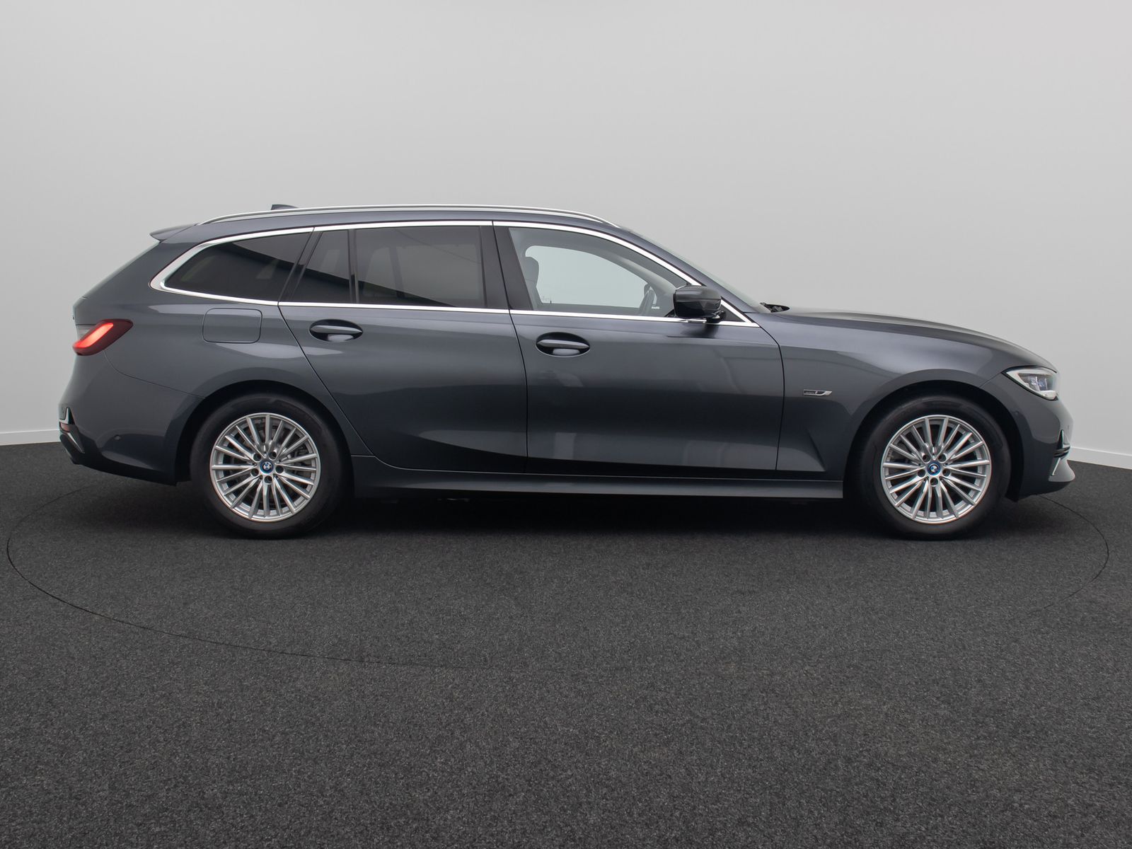 Fahrzeugabbildung BMW 320e Luxury Line Laser DAB HiFi Panorama Kamera