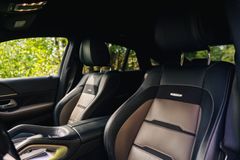 MERCEDES-BENZ GLE 53 AMG*AHK*HU*BURM*ACC*SPORT-AUSPUFF.*KEYL.* MERCEDES-BENZ GLE 53 AMG*AHK*HU*BURM*ACC*SPORT-AUSPUFF.*KEYL.*