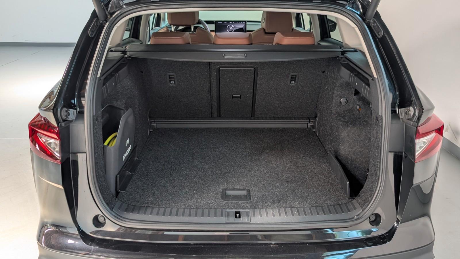 Skoda Enyaq 80 ecoSuite PANO*AHK*HUD*MEMOR*W-PUMPE*21"