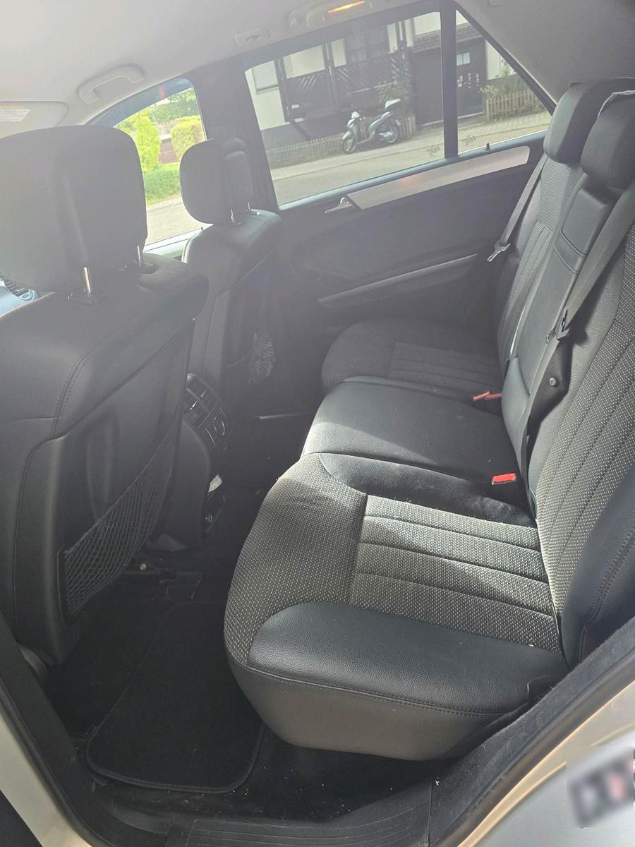 Mercedes-Benz ML280 2005 — photo 11
