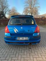 Suzuki  Swift Lim . Club-sparsam - gebrauchte Suzuki Swift aus dem Jahr 2005