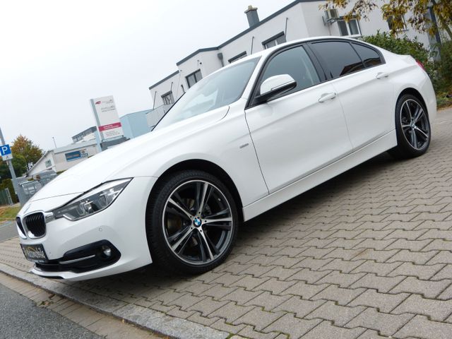 BMW 320d Sport Line *LED*Navi*ACC*Leder*Spurhalte*