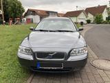Volvo V70 2.4 Momentum bifuel - Volvo V70 mit Benzin-Antrieb: Kombi, Klimaanlage, 2.4
