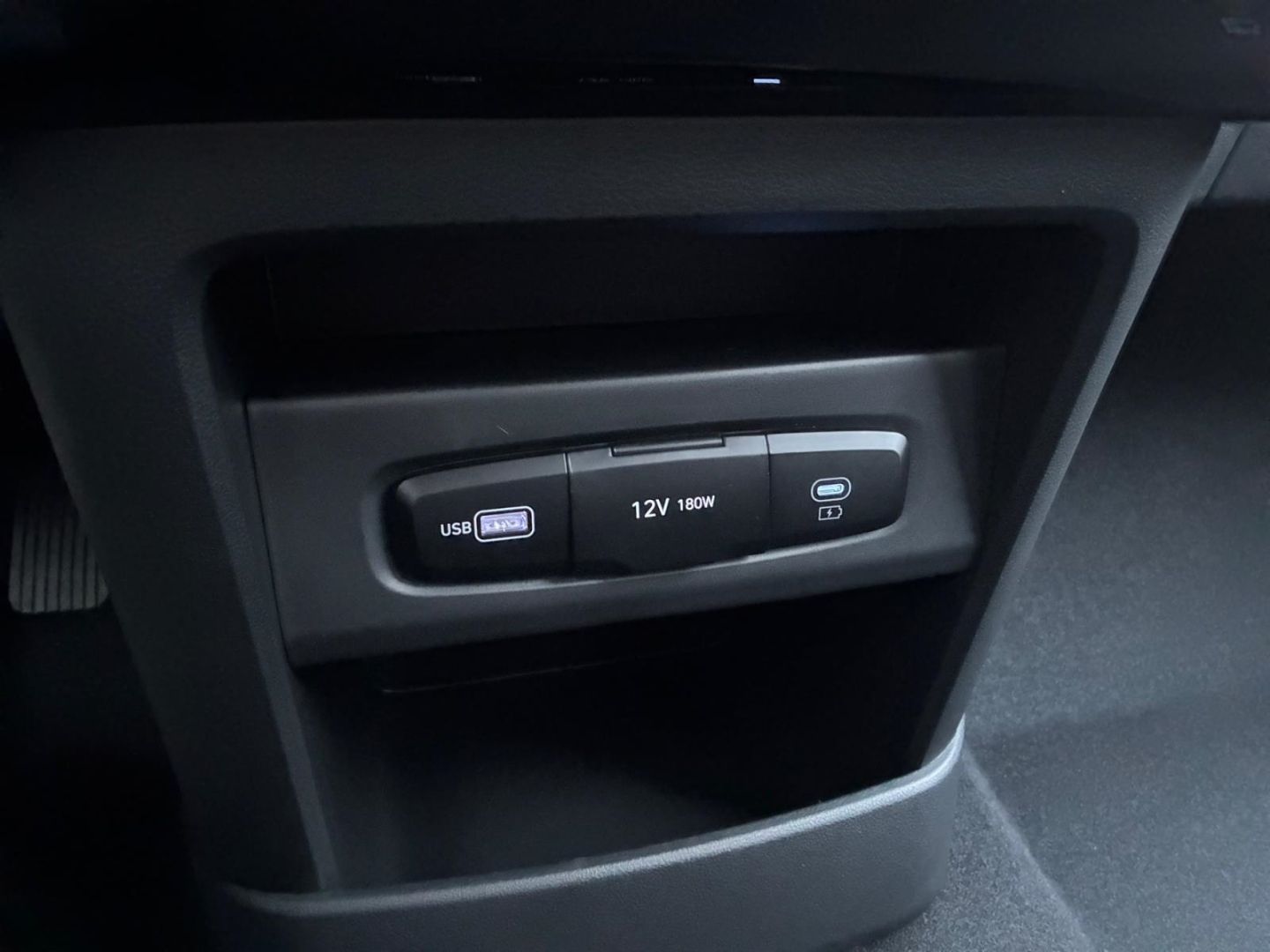 Hyundai STARIA - Bild 21