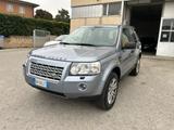 Land Rover Freelander 2.2 TD4 S.W. HSE 4X4 - silberne Land Rover Freelander