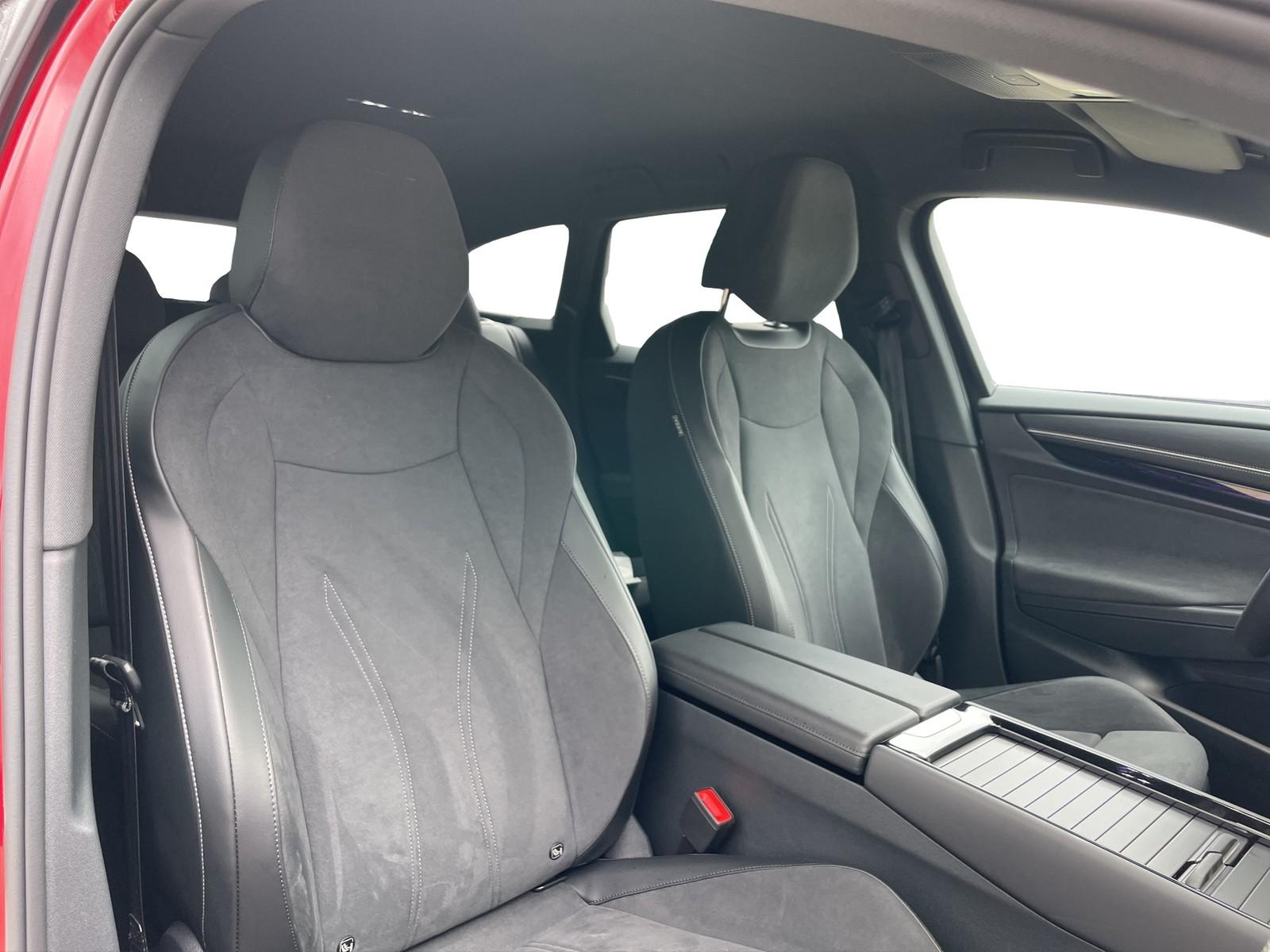 Volkswagen ID.7 Tourer Pro +AHK+MATRIX+AREA-VIEW+NAVI+LED++