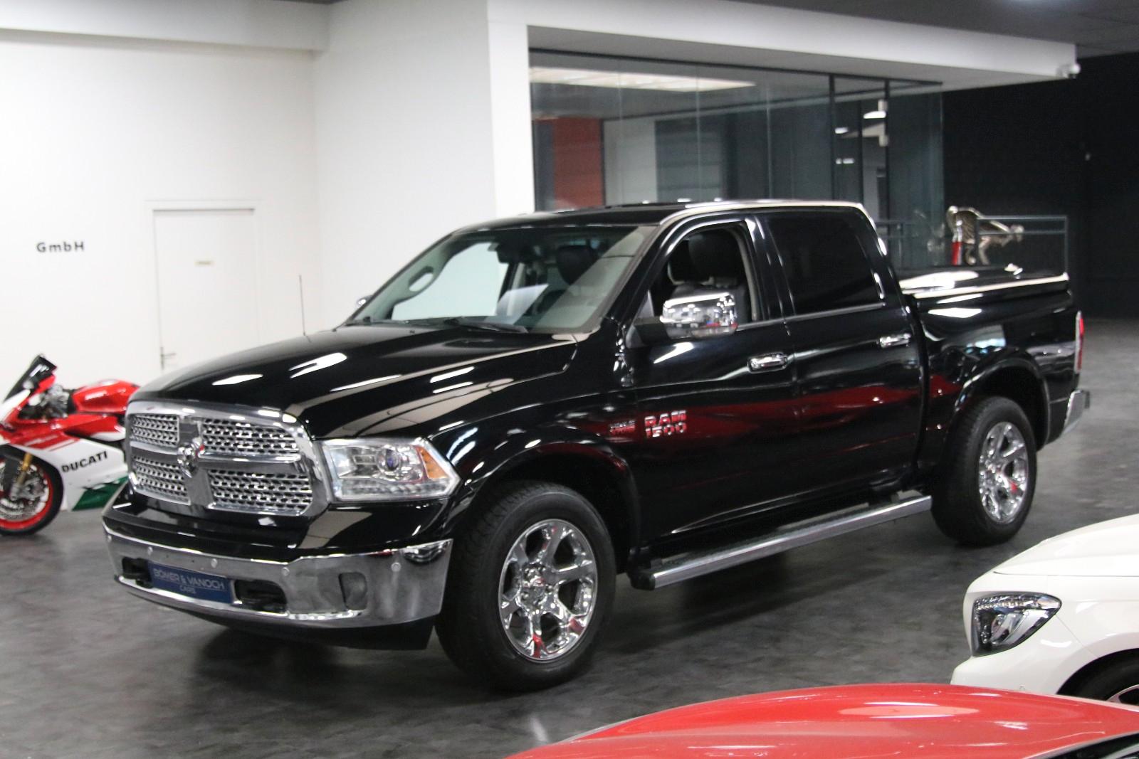 Dodge RAM 1500 4x4 5.7 V8 Hemi Laramie LPG