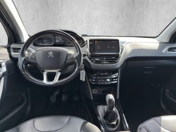Peugeot 2008 1.2 PureTech 110 Allure Kam.+SHZ+PDC
