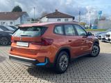 BMW iX1 xDrive 30 17'' Parkass. Navi LED Hifi DAB SH - BMW: X