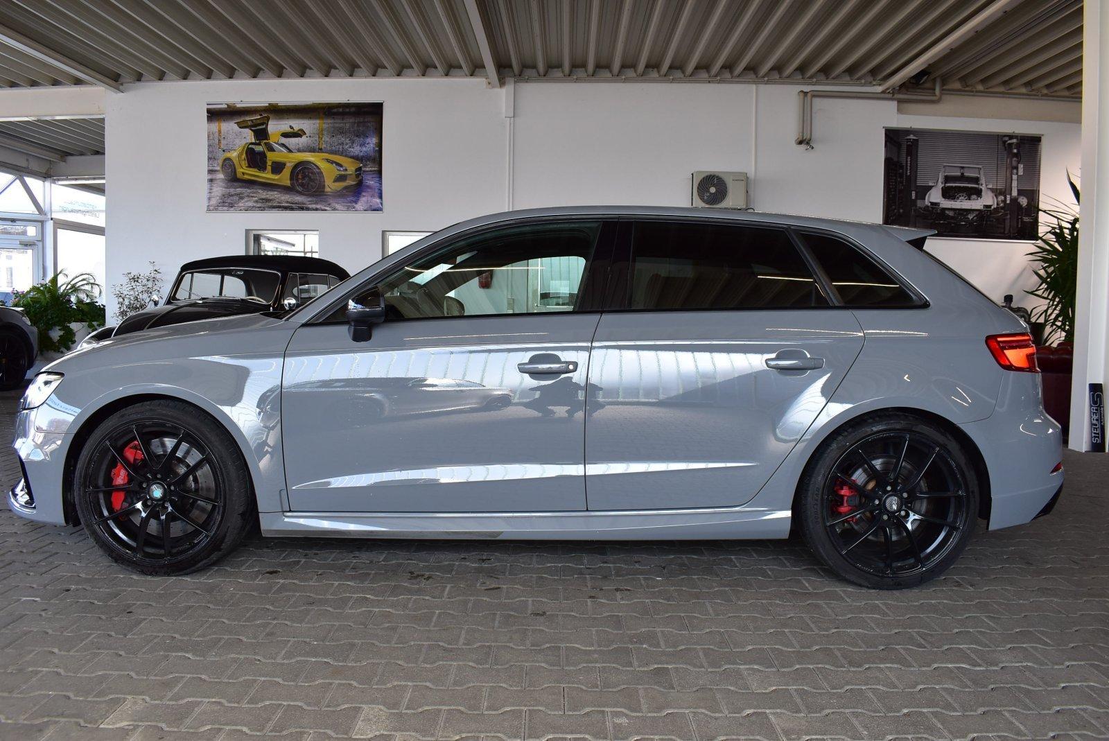 Audi RS 3 Sportback 2.5 TFSI Schalensitze Panodach oh