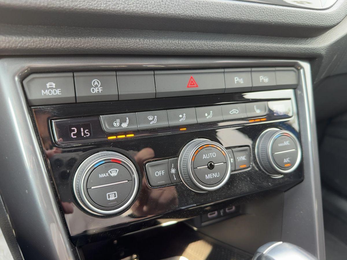 Volkswagen T-Roc 1.5 TSI DSG Sport Navi LED SHZ ACC PDC, миниатюра 16