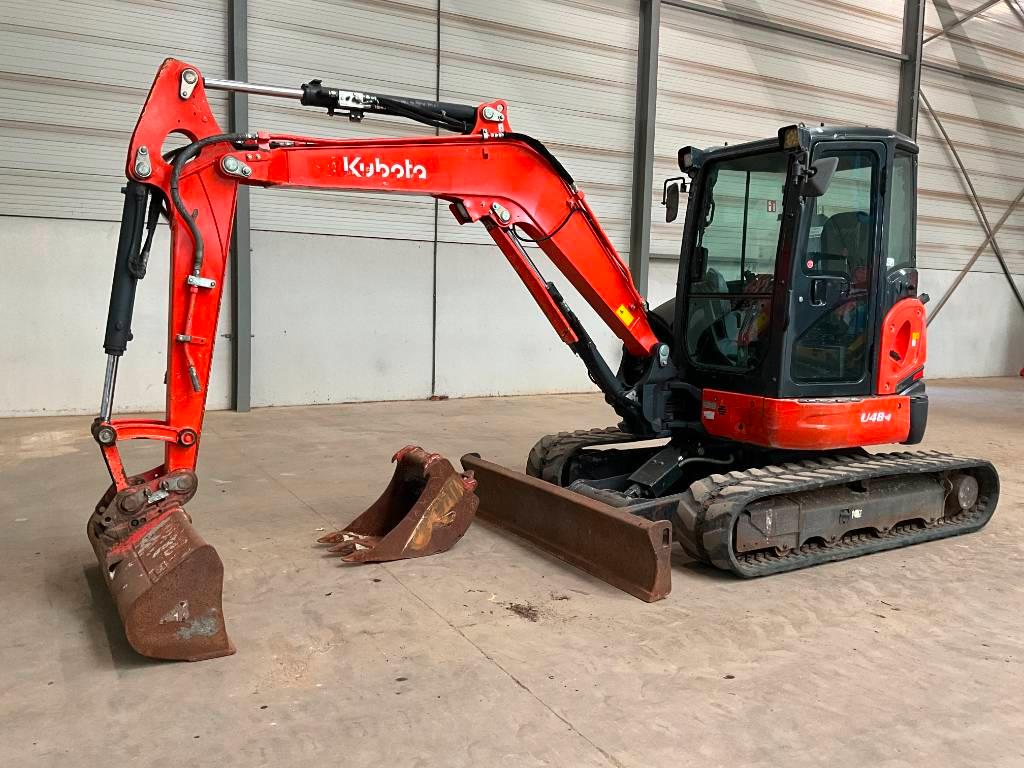 Kubota U 48-4