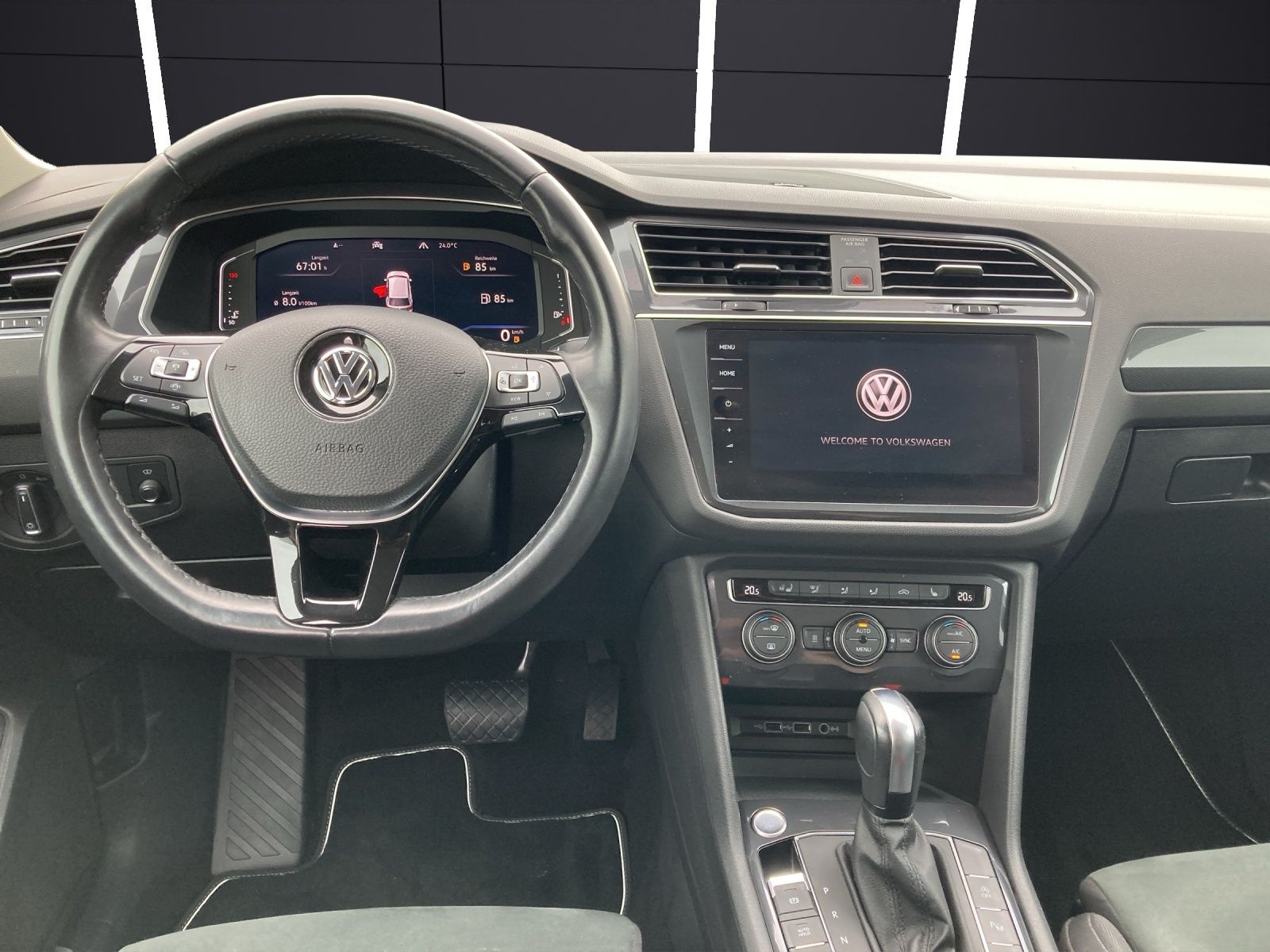Fahrzeugabbildung Volkswagen Tiguan Allspace TDI Highline DSG 4M STH LED AHK