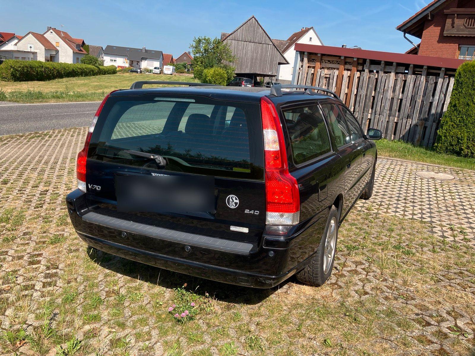 Volvo V70 2007 — interior