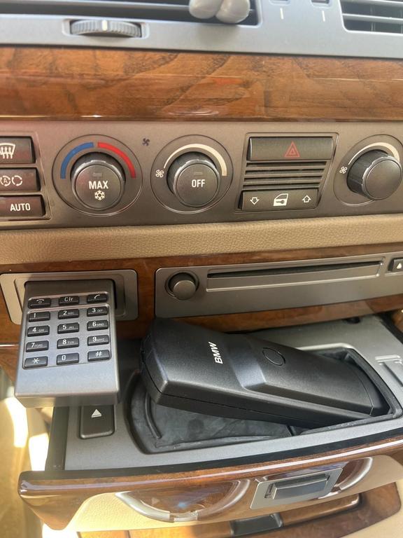 BMW 730