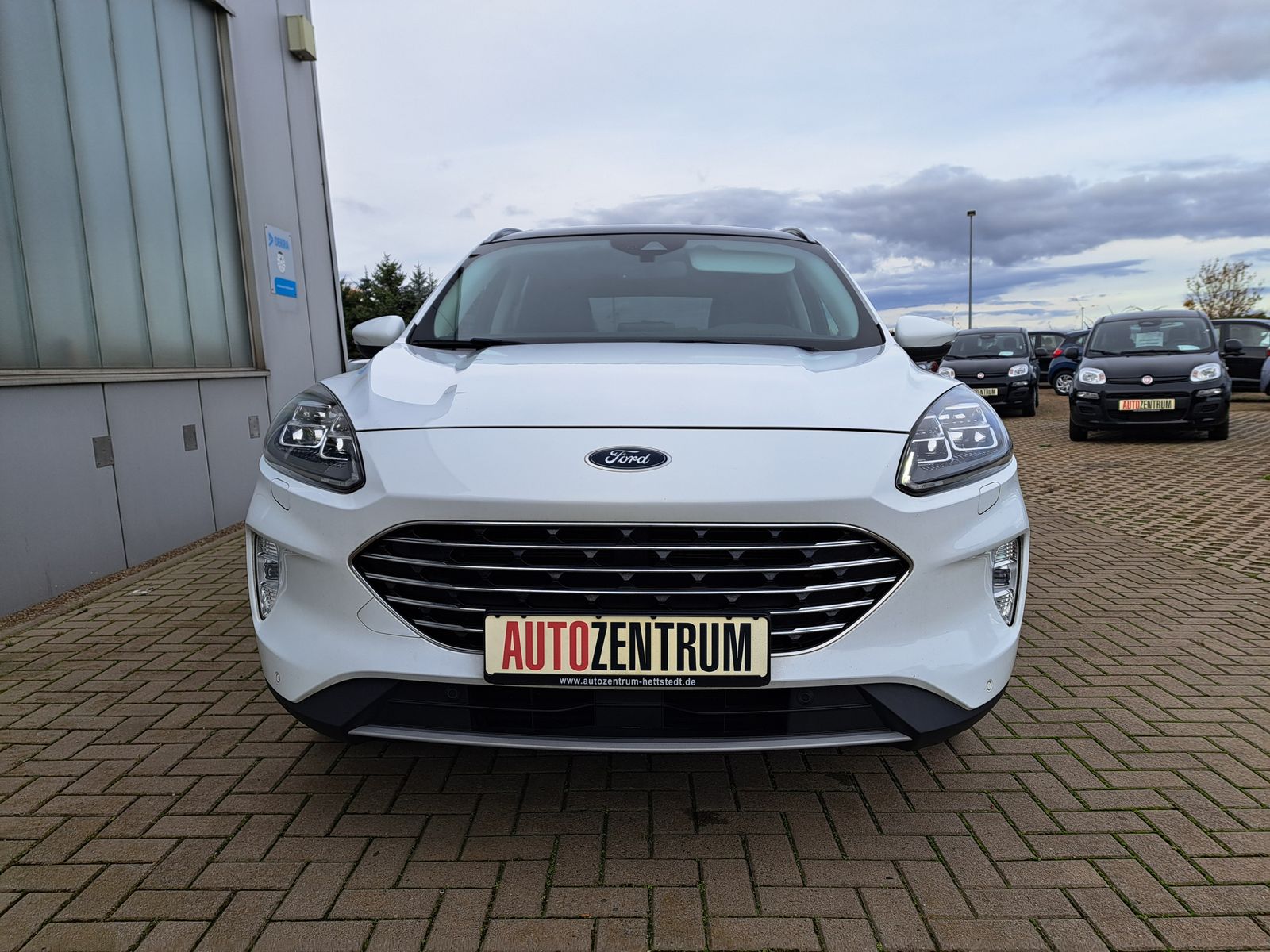 Fahrzeugabbildung Ford Kuga Titanium X 4x4 AUTOMATIK B&O-SOUND PANODACH