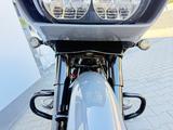 Harley-Davidson CVO Road Glide - HARLEY-DAVIDSON CVO ROAD GLIDE