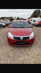 Dacia Sandero - Dacia Sandero aus 2008