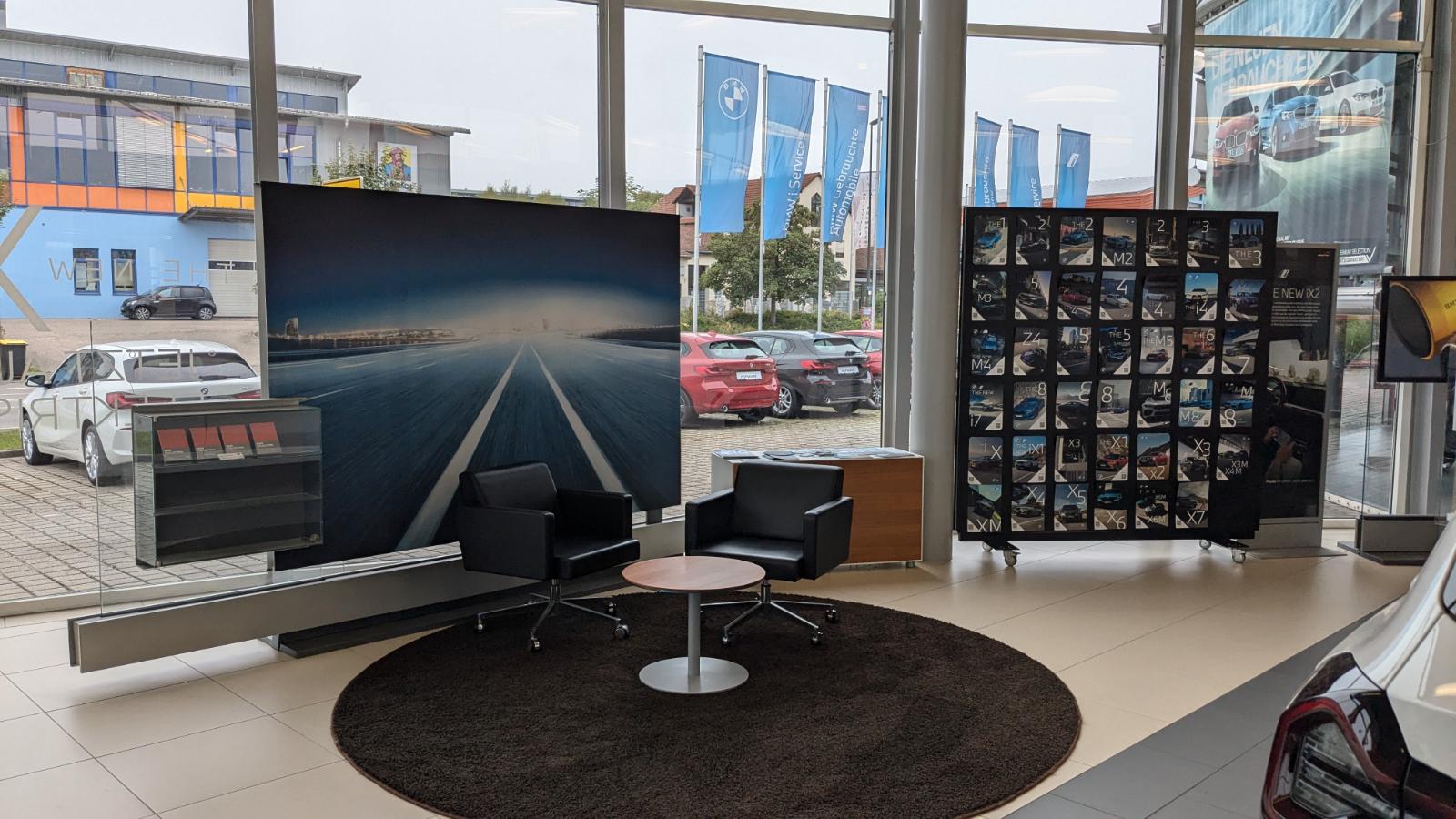 showroom-image-main