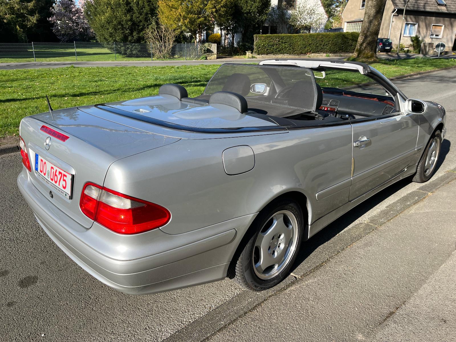 Mercedes-Benz CLK 200 Elegance