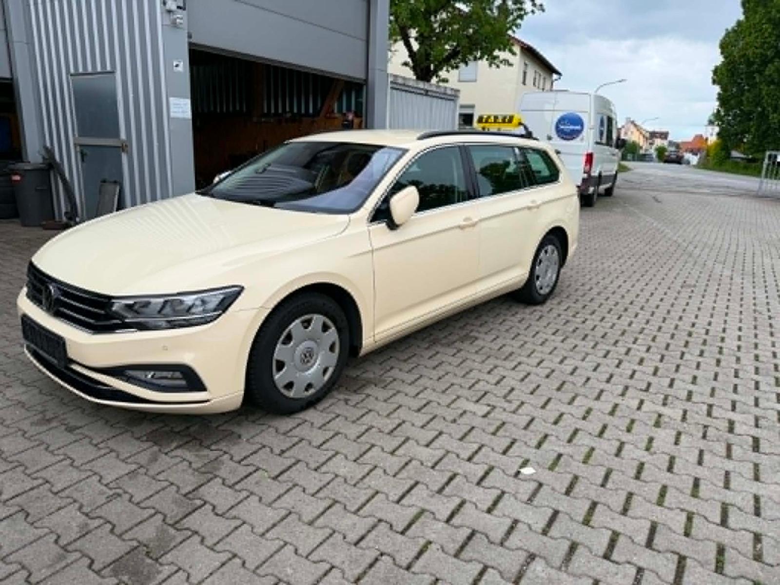 Volkswagen Passat Variant Business Navi Leder kam Taxi