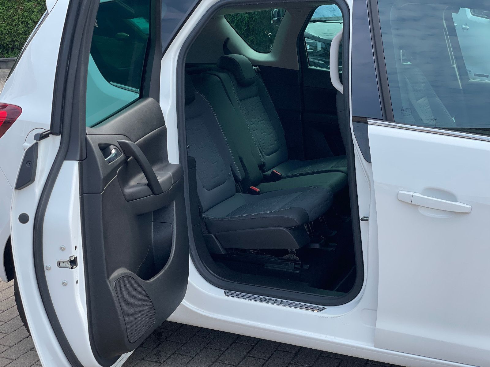 OPEL Meriva, 2015, Benzin, 140 PS