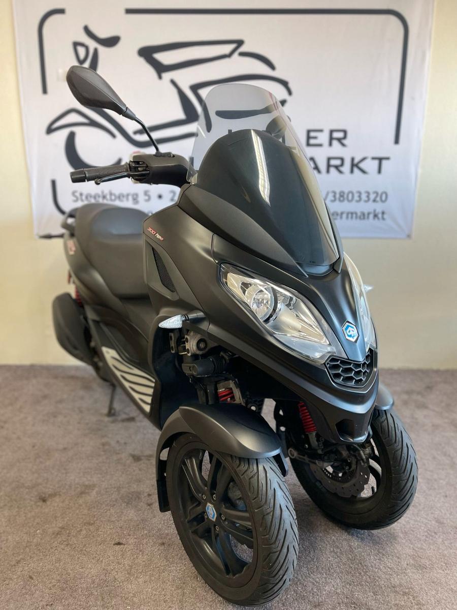Piaggio MP3 300 Sport HPE ABS