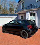 Volkswagen Polo 1.0L, 48kW,Trendline, Klima, Alu Felgen. - : Schwarz, Felge
