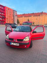 Renault Clio 1.2 Authentic fahrbereit, TÜV 02/27 - Renault Clio: F1 R27
