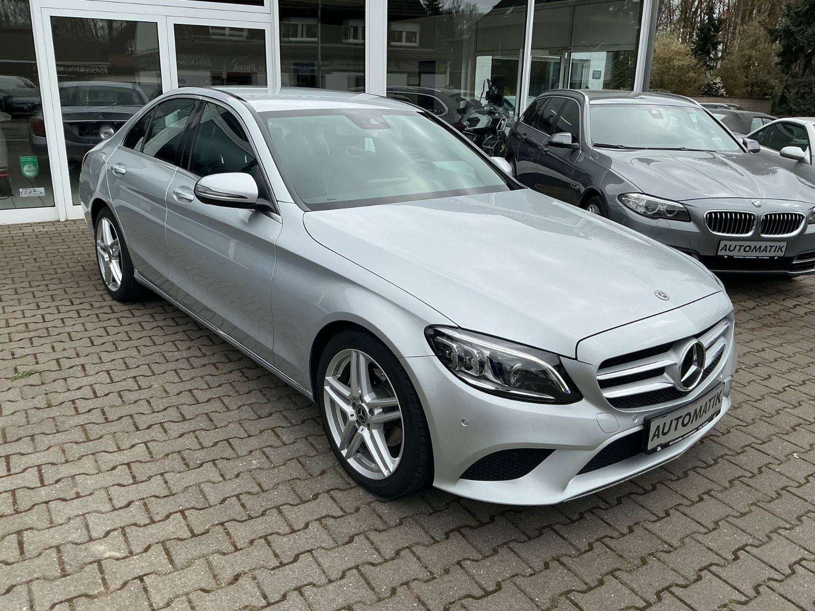 Mercedes-Benz C 220 CDI Automatik LED Navi Kamera Ambiente foto 2